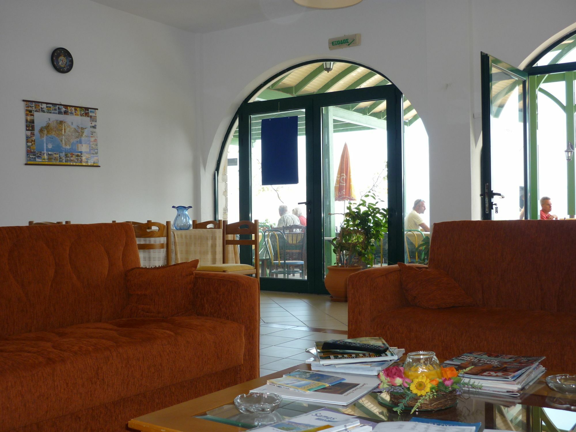 Nereides Seaside Apartments Marathokampos Exterior photo